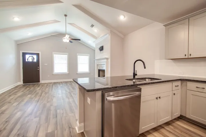 1835 Hidden Lakes Drive, Opelika, Alabama 36801