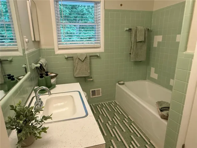 426 Sehoy Circle, Auburn, Alabama 36830