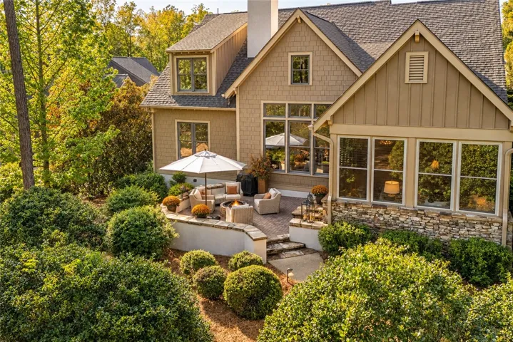 The private patio is the ideal spot to enjoy fall evenings with family and friends.