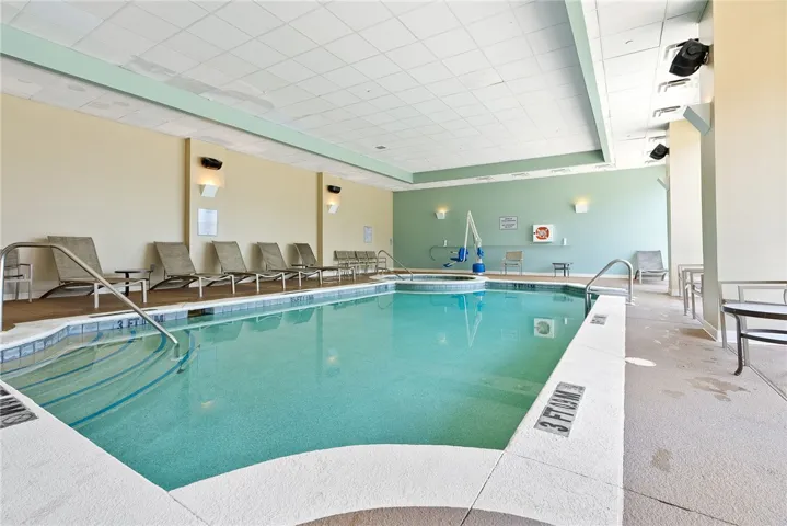 Residents of National Village enjoy access to the Auburn-Opelika Marriot at Grand National Amenities.