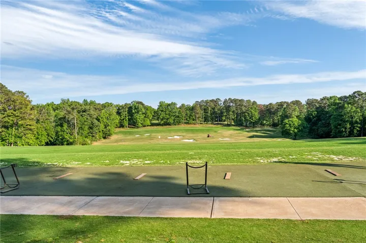 Residents enjoy FREE golf on the short course at Grand National and unlimited range balls.