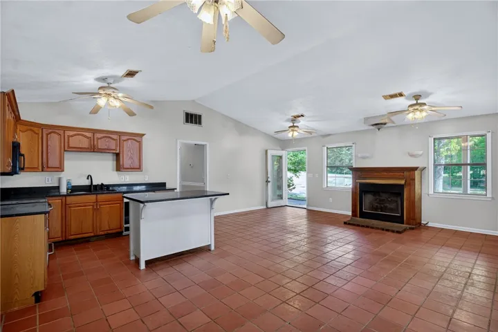 9375 Lee Road 379 N/a, Valley, Alabama 36854