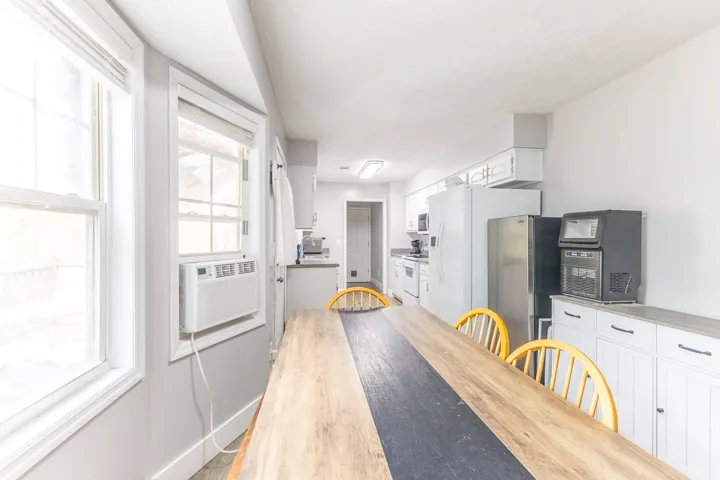 Dining Room leading into the Kitchen