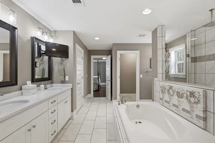 1846 Waterfall Road, Auburn, Alabama 36830
