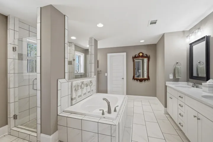 1846 Waterfall Road, Auburn, Alabama 36830
