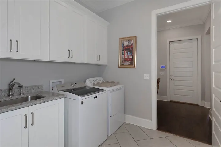 3439 Lakeshore Drive, Opelika, Alabama 36801