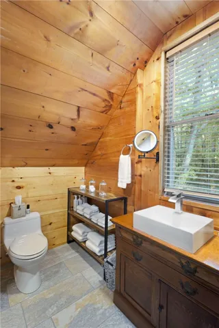 81 Forest Road, Notasulga, Alabama 36866