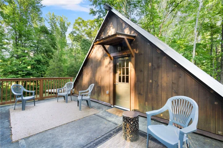 81 Forest Road, Notasulga, Alabama 36866