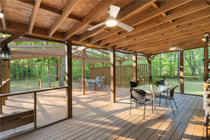 81 Forest Road, Notasulga, Alabama 36866