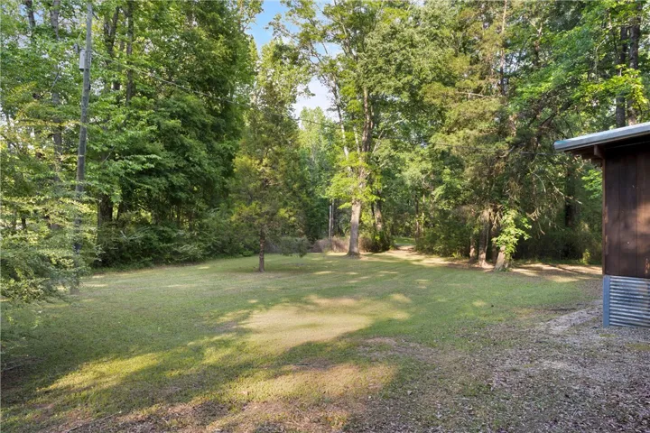 81 Forest Road, Notasulga, Alabama 36866