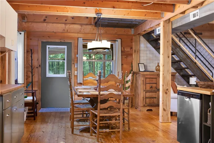 81 Forest Road, Notasulga, Alabama 36866