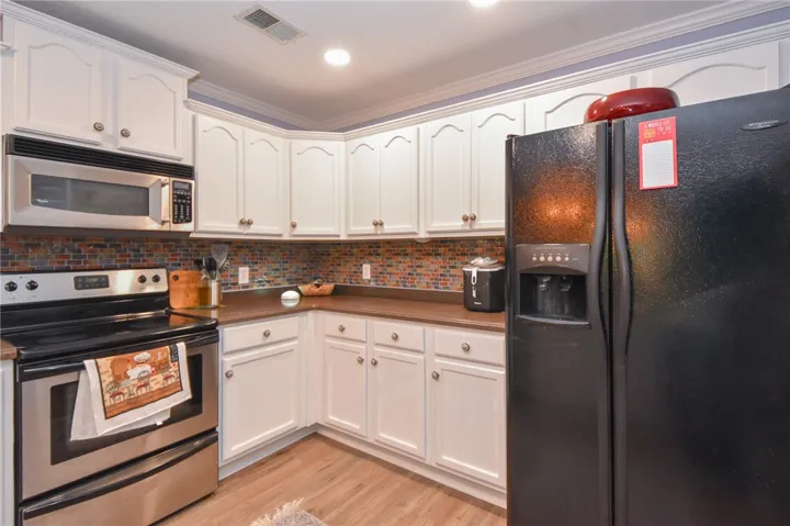 This thoughtfully designed kitchen offers both functionality and classic appeal.
