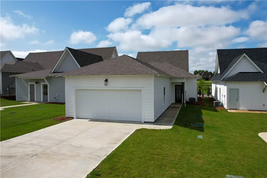 Example of a completed 2car Garage Homesite plan