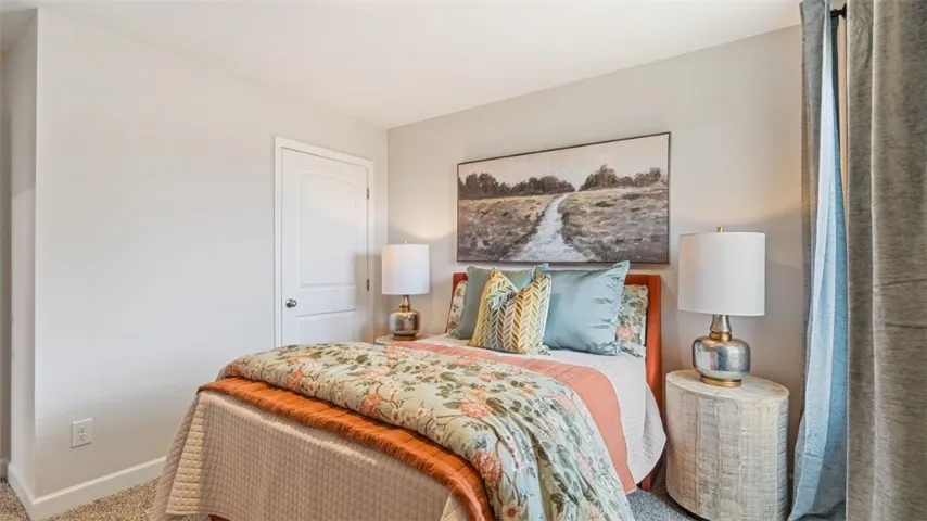 2883 Bunker Drive, Auburn, Alabama 36830