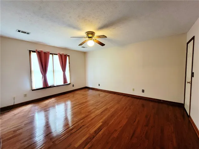 1804 1st Street, Lanett, Alabama 36863