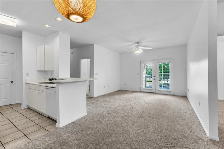 3297 S College Street B201, Auburn, Alabama 36830