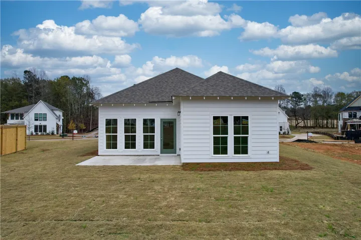 EXAMPLE PHOTOS of completed Hayden Floor plan