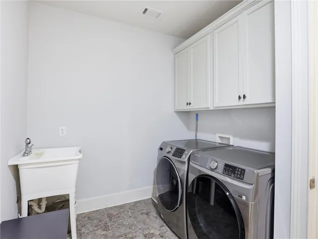 1st flr. Laundry room