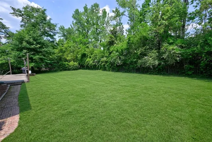 Huge fenced back yard!