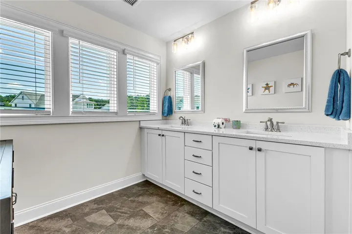 Upstairs bathroom
