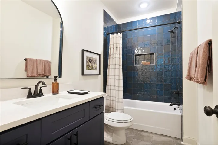 Example of Hunter A Floorplan - Model Home Photos