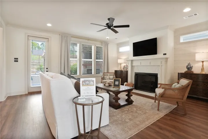 Example of Hunter A Floorplan - Model Home Photos