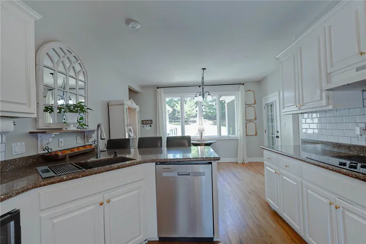 682 Moores Mill Drive, Auburn, Alabama 36830