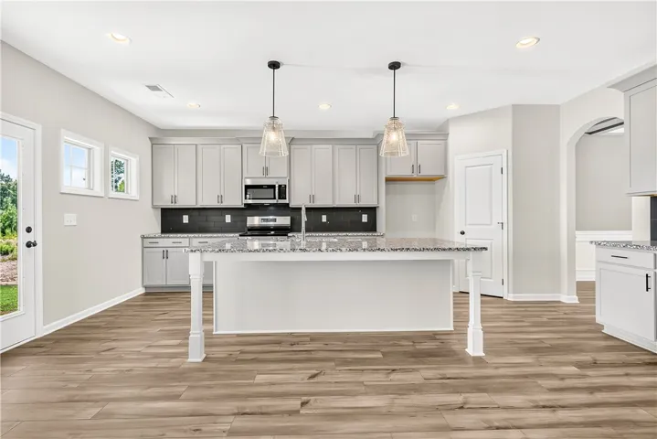 7 Revolutionary Court, Ft Mitchell, Alabama 36856