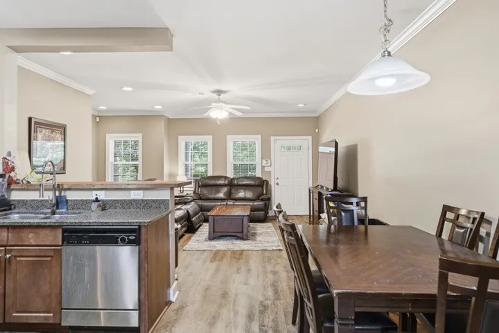 1957 Wire Road 20, Auburn, Alabama 36830