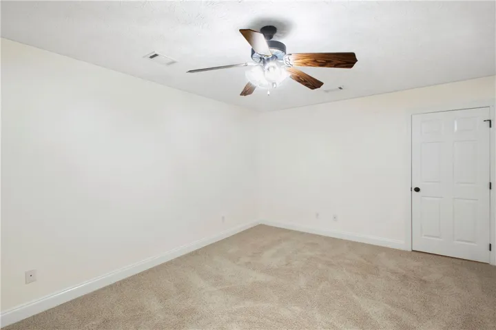 1630 Academy Drive 608, Auburn, Alabama 36830