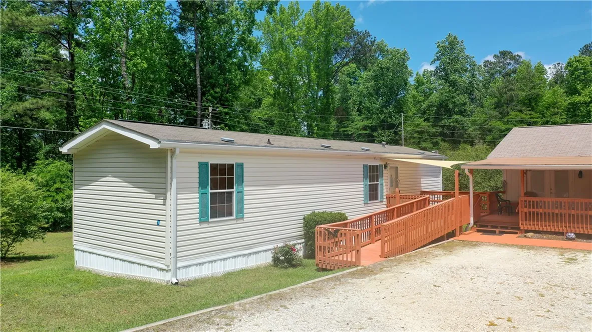 The accessory dwelling has been inspected and meets guidelines for conventional & VA financing.