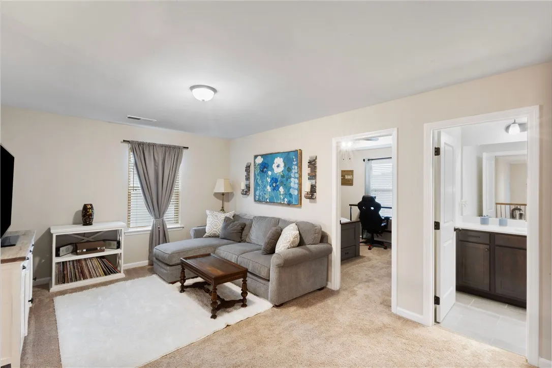 This versatile loft offers comfortable living with ample natural light.