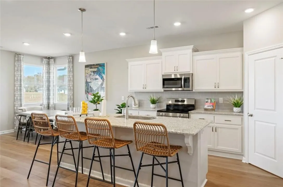 FOR REPRESENTATIVE PURPOSES ONLY - MODEL HOME PHOTOGRAPHY