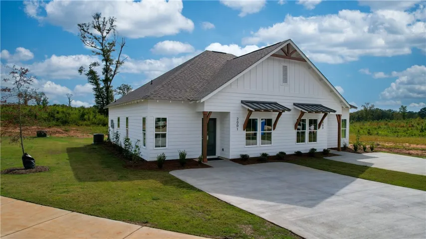 New Designer Home in Camellia Crossing! Close this September! 
Photo is an example of a completed Camellia Duette. All plans, pricing and specifications are subject to change without notice.