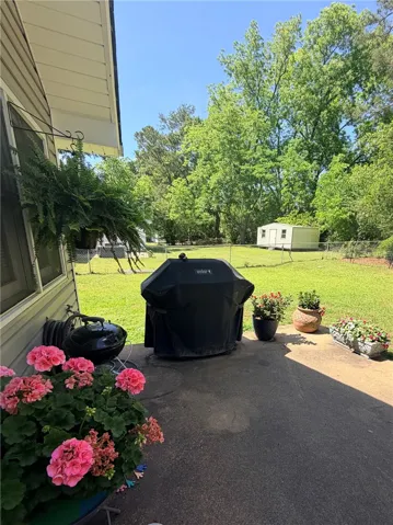 Fully fenced flat yard