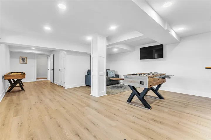 This versatile basement offers an expansive recreational space, perfect for entertainment and relaxation.
