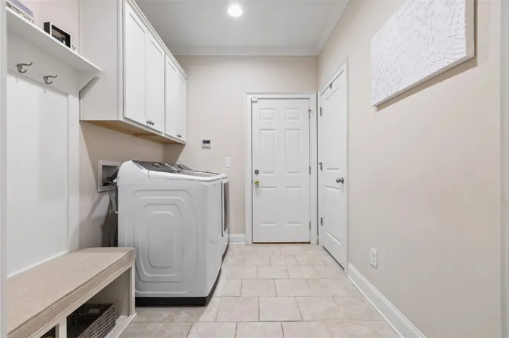 2039 Mohican Drive, Auburn, Alabama 36879