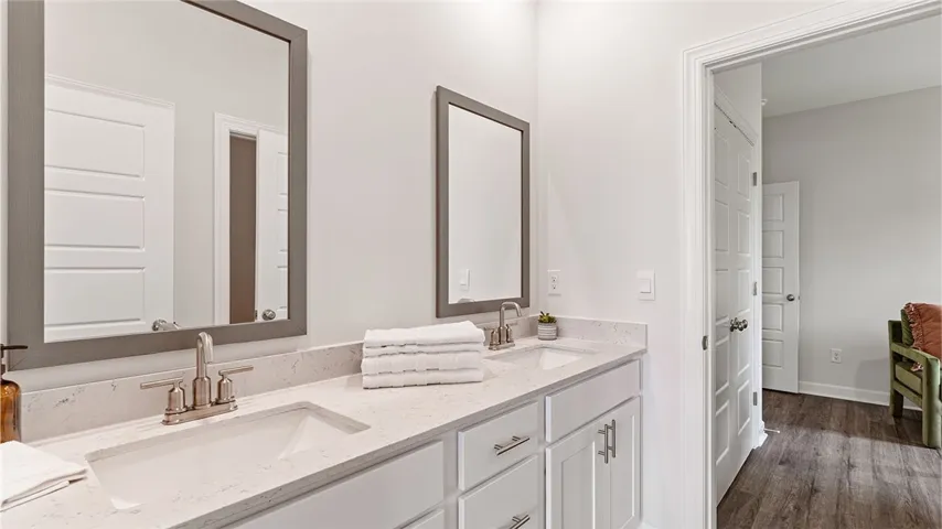 2268 Forrest Cove, Auburn, Alabama 36830