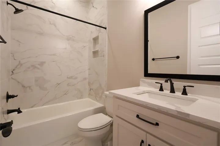 2315 Dalby Place, Auburn, Alabama 36879