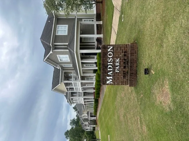 1957 Wire Road 12, Auburn, Alabama 36830