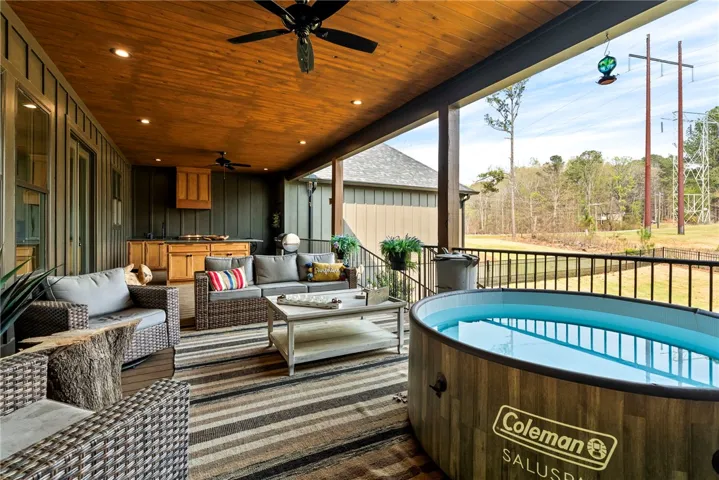 707 Stillwaters Drive, Dadeville, Alabama 36853