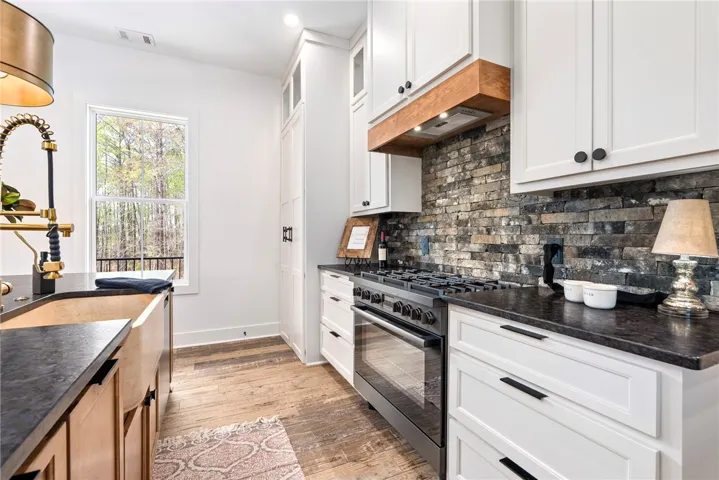 707 Stillwaters Drive, Dadeville, Alabama 36853