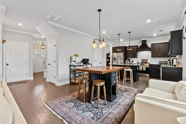 An inviting open-concept kitchen and living area, perfect for daily living and entertaining.