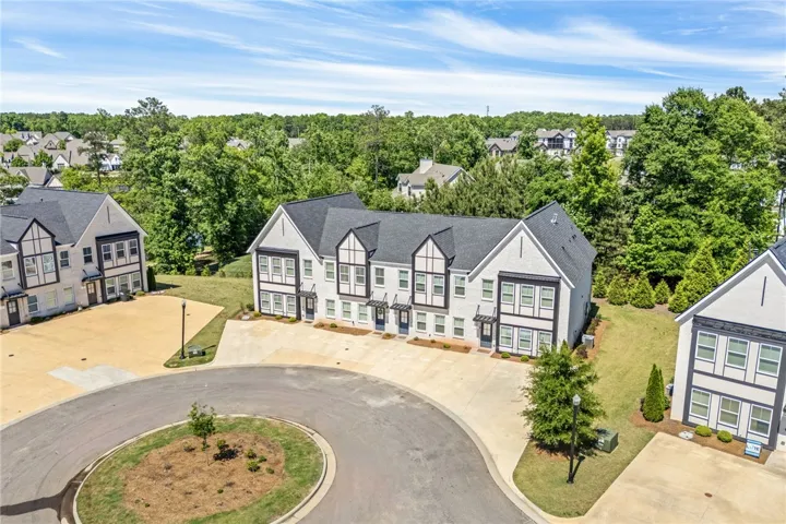 569 Waterpoint Way, Opelika, Alabama 36801