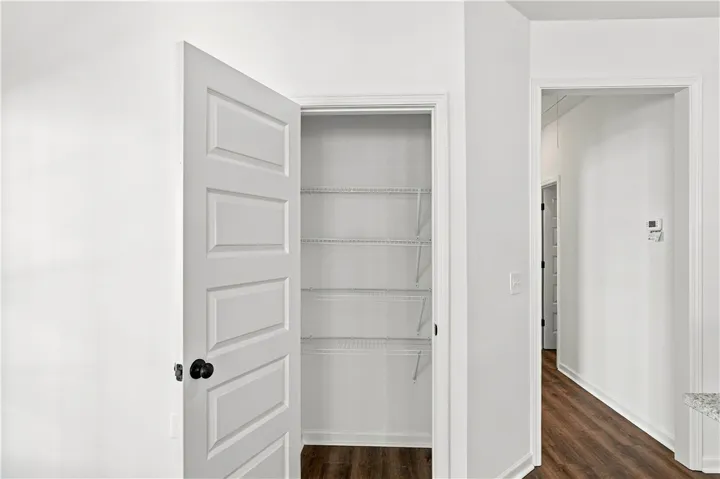 1041 Hunters Way, Opelika, Alabama 36801