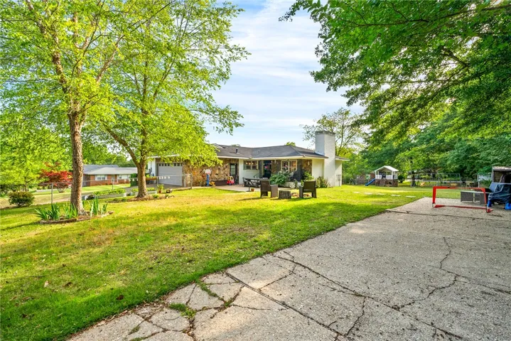 300 Highland Avenue, Opelika, Alabama 36801