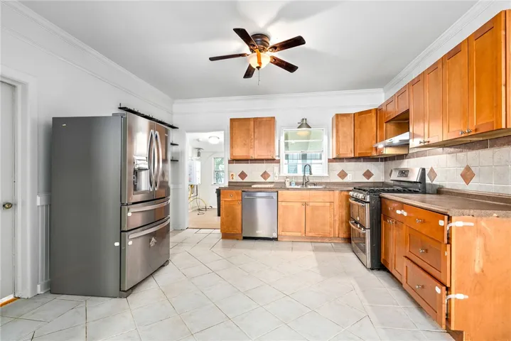 2506 2nd Avenue, Opelika, Alabama 36801