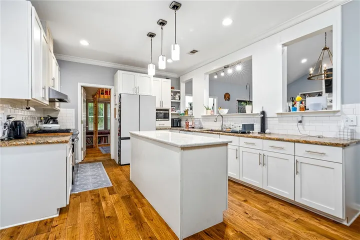 786 Moores Mill Drive, Auburn, Alabama 36830