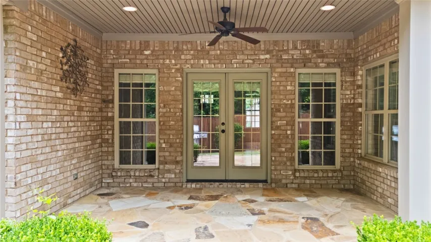 This inviting patio area offers a perfect blend of comfort and outdoor living.