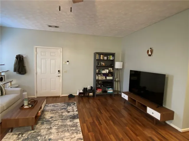 1009 Gentry Drive 1009, Auburn, Alabama 36830